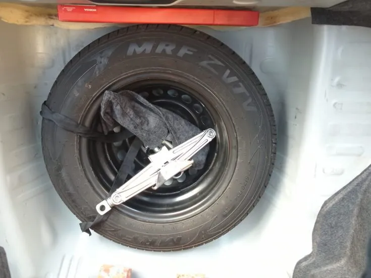 2024 Honda Amaze/1.2 COMFORT CVT – Spare Wheel