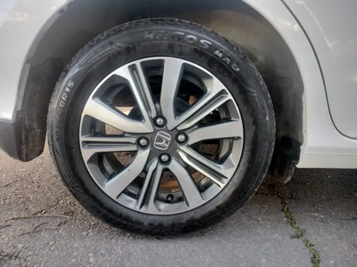 2024 Honda Amaze/1.2 COMFORT CVT – Wheel Example