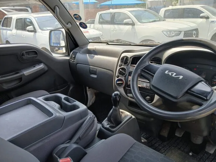 2024 Kia K2700/2.7D WORKHORSE DROPSIDE SEBENZA A/C 5MT – Dashboard