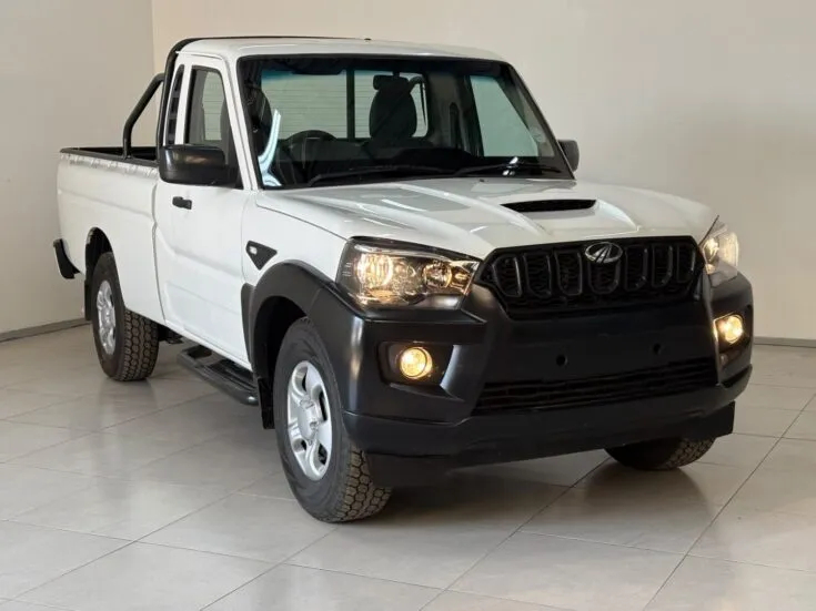 2024 Mahindra PIK-UP SCAB/2.2T S4 6MT 4X2 – Front Feature Photo