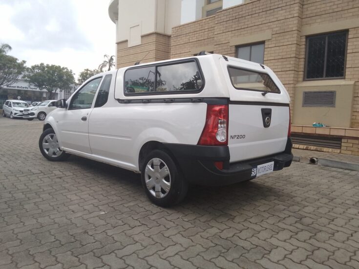 2024 NISSAN NP200 1.6 A/C SAFETY PACK P/U S/C – Back Feature Photo