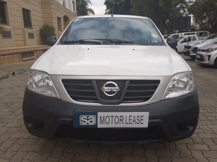 2024 NISSAN NP200 1.6 A/C SAFETY PACK P/U S/C – Front Photo