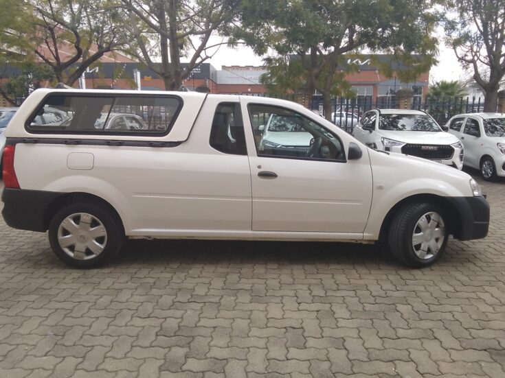 2024 NISSAN NP200 1.6 A/C SAFETY PACK P/U S/C – Right Side Photo