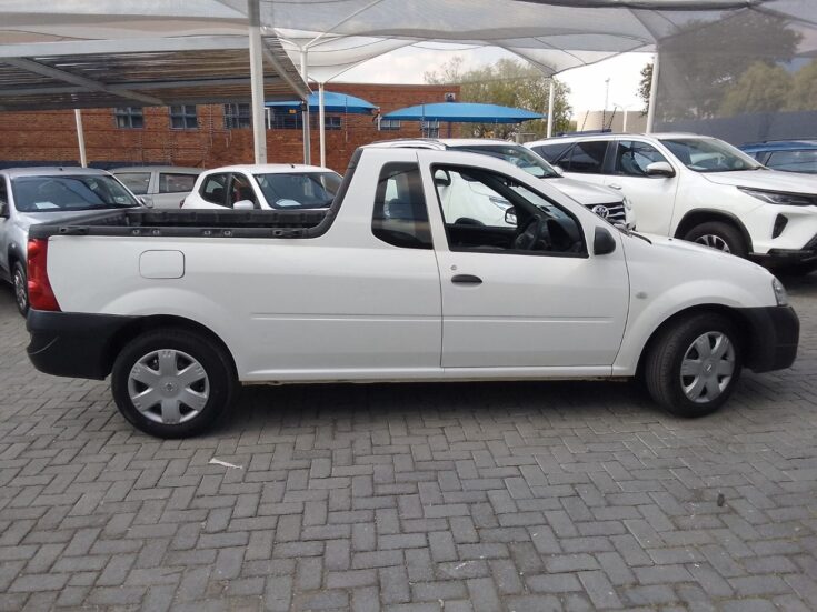 2024 NISSAN NP200 1.6 A/C SAFETY PACK P/U S/C – Right Side Photo