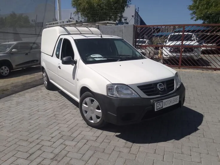 2024 NISSAN NP200 1.6 A/C SAFETY PACK S/C – Front Feature Photo