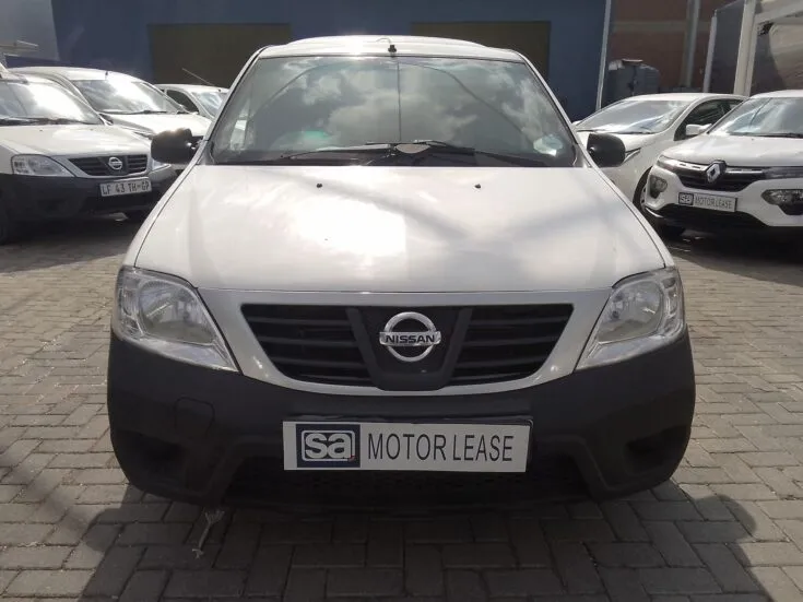 2024 NISSAN NP200 1.6 A/C SAFETY PACK S/C – Front Photo