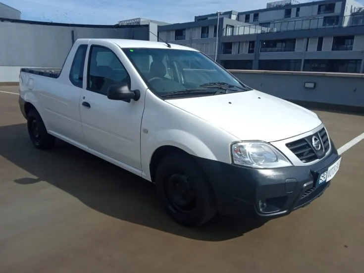 2024 Nissan Np200/1.6 STEALTH LIMITED EDITION – Front Feature Photo