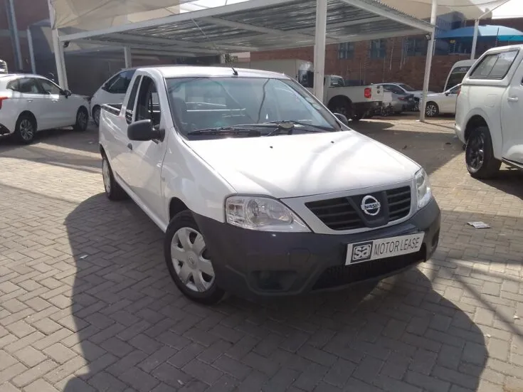 2024 Nissan Np200/1.6 STEALTH LIMITED EDITION – Front Feature Photo