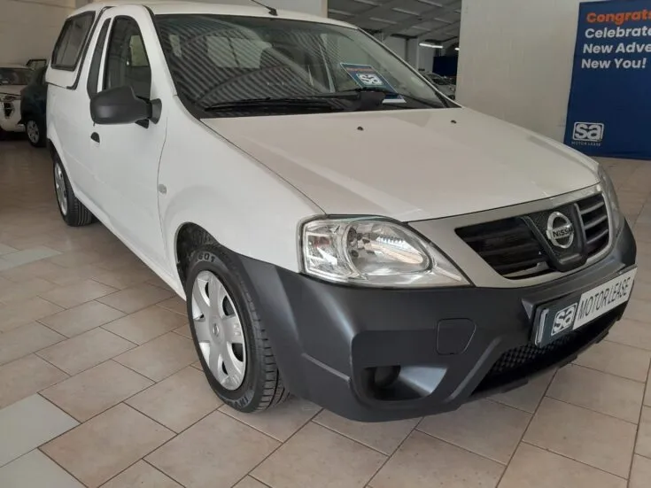 2024 Nissan Np200/1.6 STEALTH LIMITED EDITION