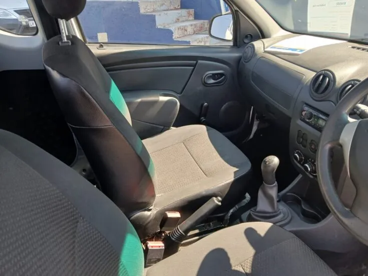 2024 Nissan Np200/1.6 STEALTH LIMITED EDITION – Rear Seats