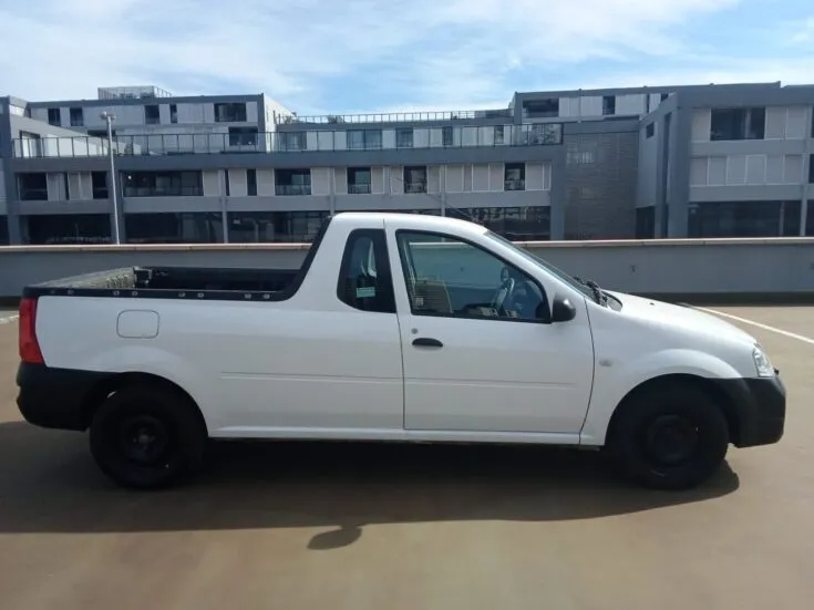 2024 Nissan Np200/1.6 STEALTH LIMITED EDITION – Right Side Photo