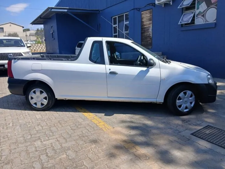 2024 Nissan Np200/1.6 STEALTH LIMITED EDITION – Right Side Photo