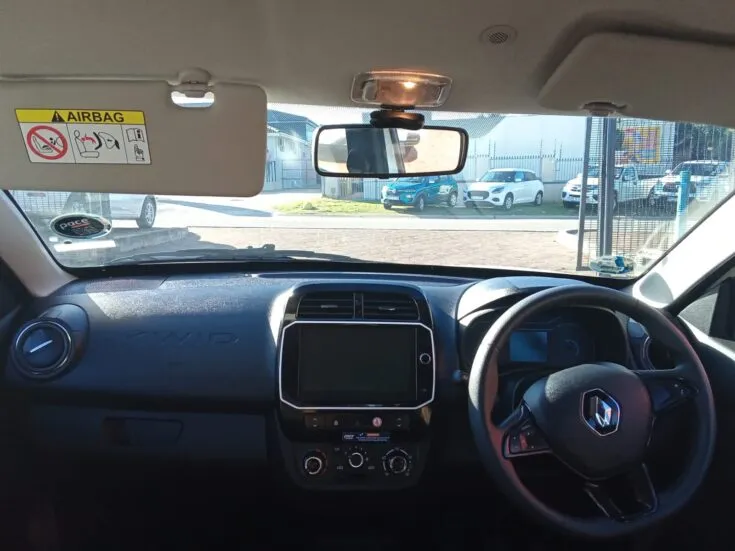 2024 RENAULT KWID 1.0 CLIMBER 5DR – Interior