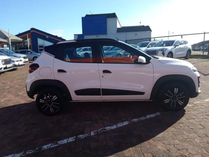 2024 RENAULT KWID 1.0 CLIMBER 5DR – Right Side Photo