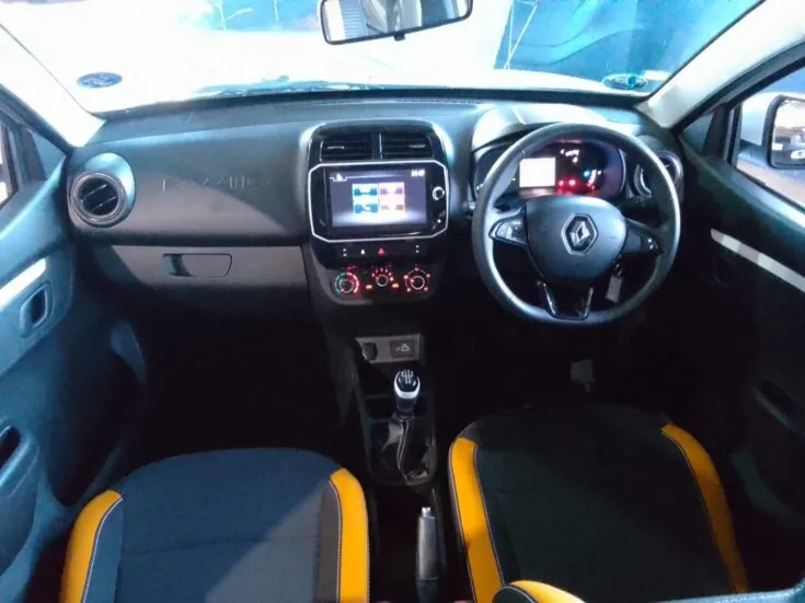 2024 Renault Kwid/1.0 CLIMBER (ABS) – Interior