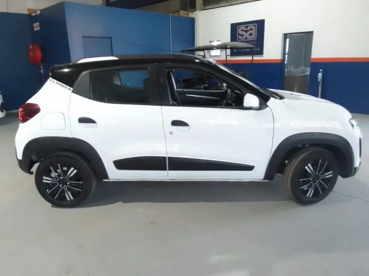 2024 Renault Kwid/1.0 CLIMBER (ABS) – Right Side Photo