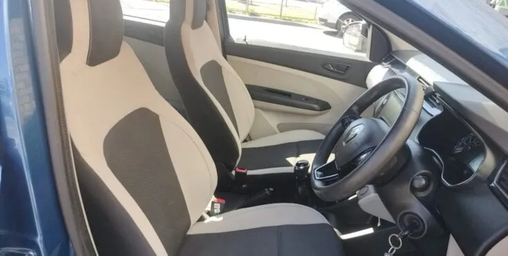 2024 Renault Triber/1.0 EXPRESS LCV – Front Seats