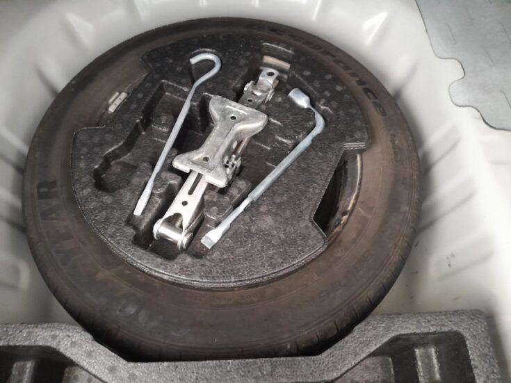 2024 SUZUKI CIAZ 1.5 GL A/T – Spare Wheel