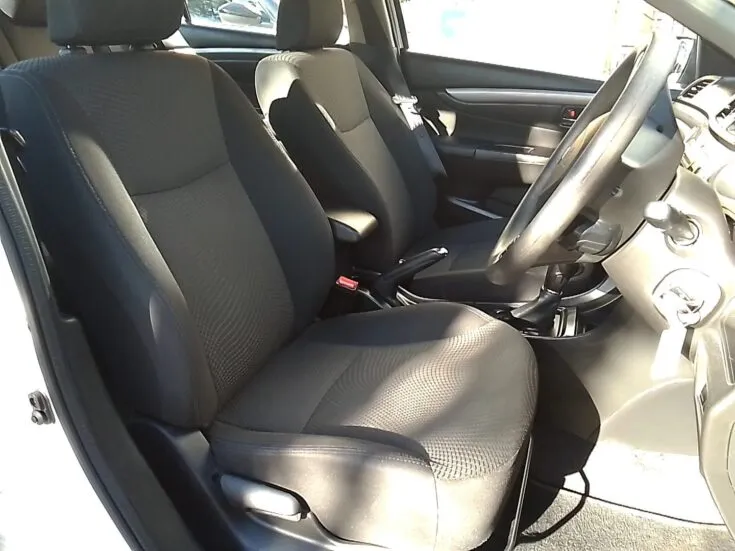 2024 Suzuki CIAZ/1.5 GL AUTO – Front Seats