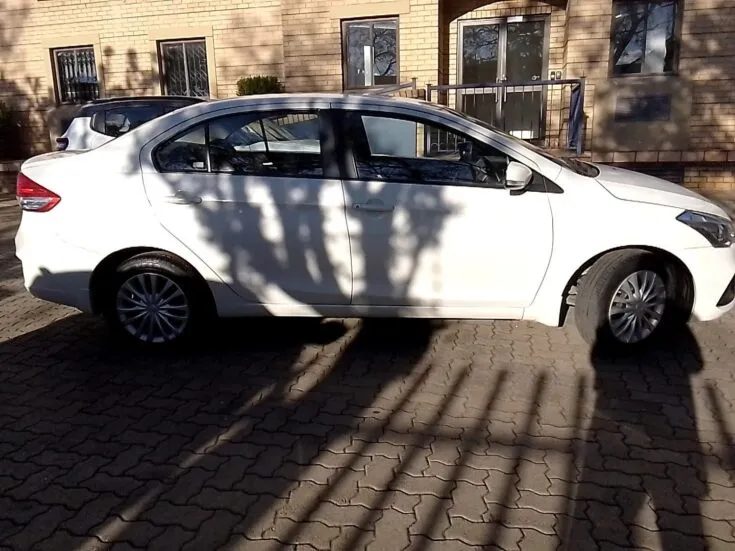 2024 Suzuki CIAZ/1.5 GL AUTO – Right Side Photo