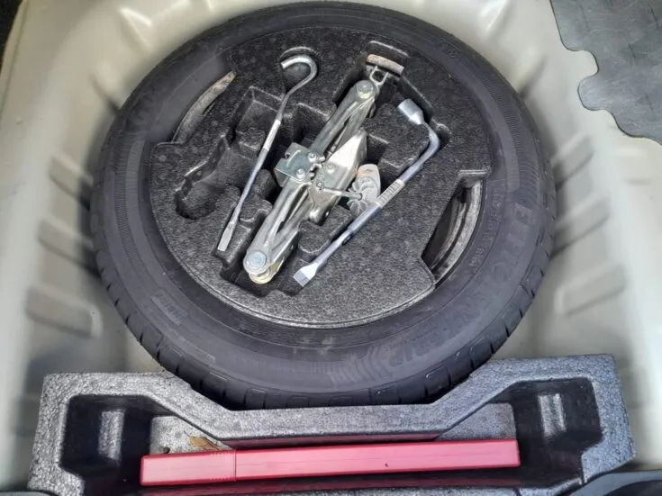 2024 Suzuki CIAZ/1.5 GL AUTO – Spare Wheel