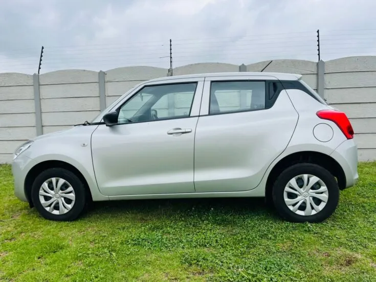 2024 Suzuki Swift/1.2 GA – Left Side Photo