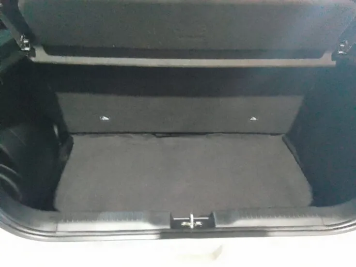 2024 Suzuki SWIFT/1.2 GL MT – Boot / Loadbin