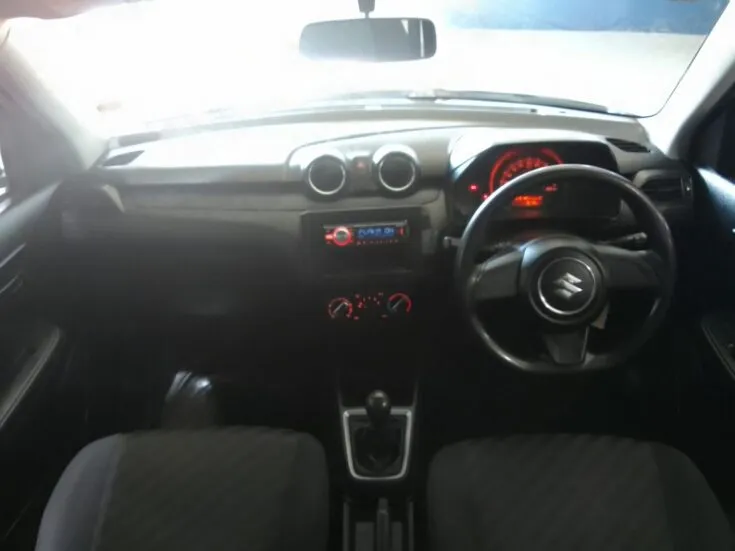2024 Suzuki SWIFT/1.2 GL MT – Interior