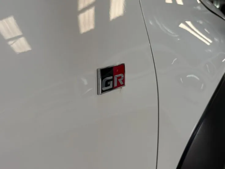 2024 Toyota Hilux/2.8GD6 RB RAIDER AT DC – Left Side Photo