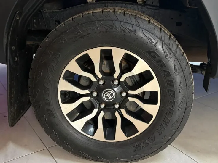 2024 Toyota Hilux/2.8GD6 RB RAIDER AT DC – Wheel Example