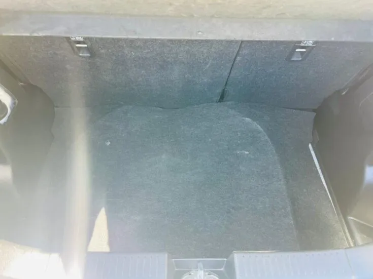 2024 Toyota Starlet/1.5 XS 4AT – Boot / Loadbin