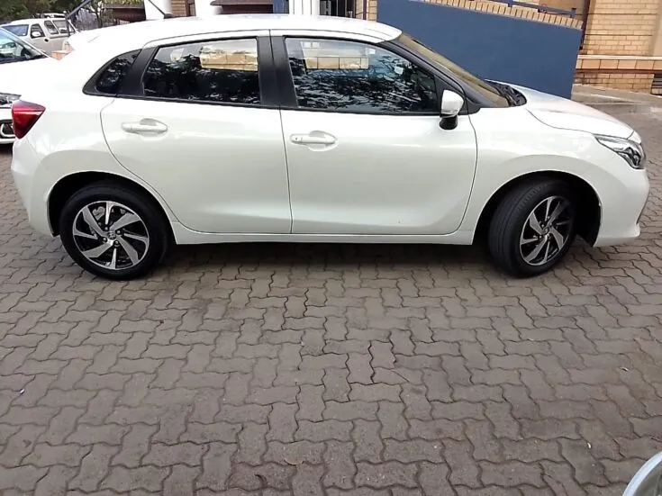 2024 Toyota Starlet/1.5 XS 4AT – Right Side Photo