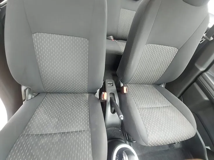 2024 Toyota Vitz/1.0 XR 4-AMT – Front Seats
