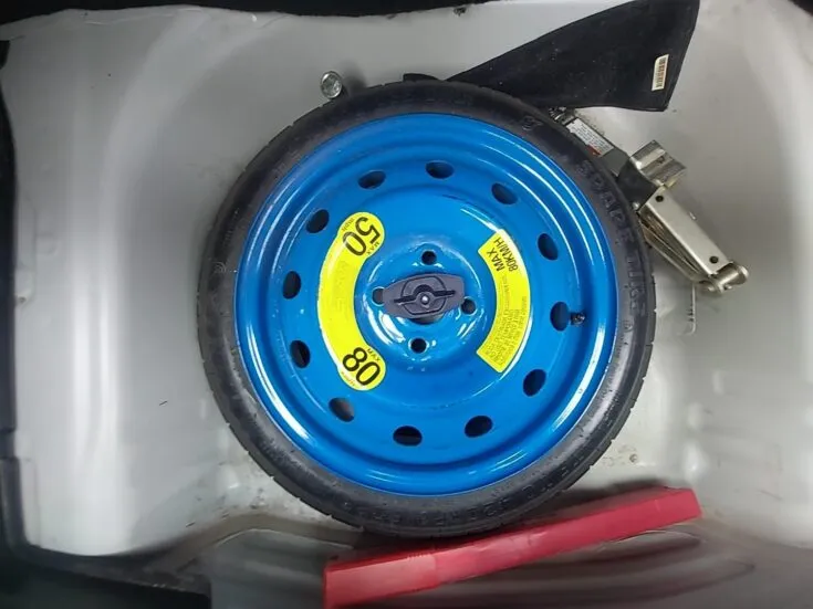 2024 Toyota Vitz/1.0 XR 4-AMT – Spare Wheel