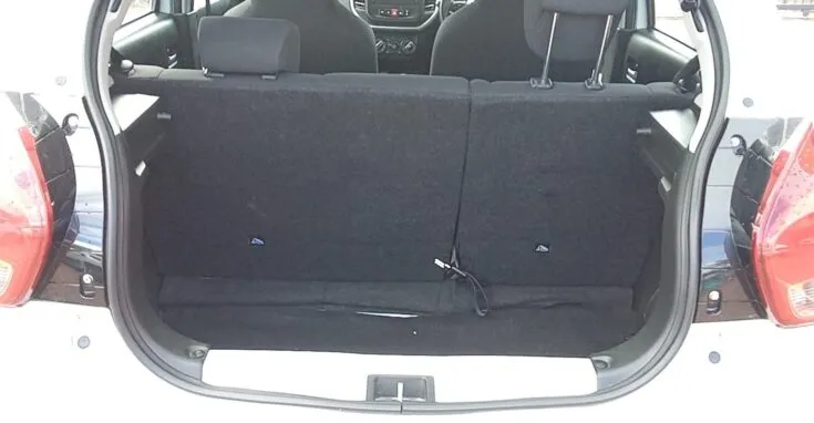2024 Toyota Vitz/1.0 XR 5MT – Boot / Loadbin
