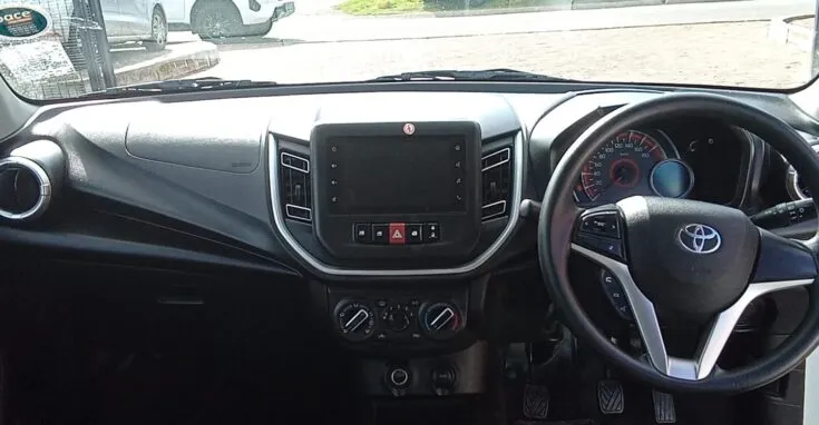 2024 Toyota Vitz/1.0 XR 5MT – Dashboard
