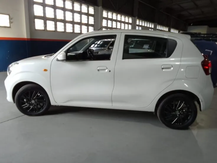 2024 Toyota Vitz/1.0 XR 5MT – Left Side Photo
