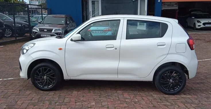 2024 Toyota Vitz/1.0 XR 5MT – Left Side Photo