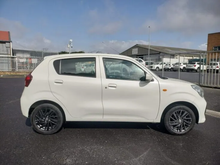 2024 Toyota Vitz/1.0 XR 5MT – Right Side Photo