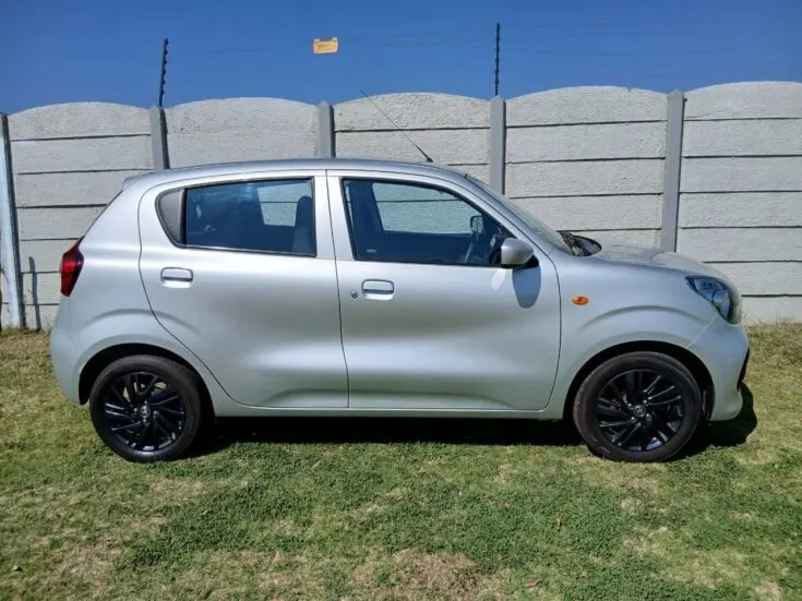 2024 Toyota Vitz/1.0 XR 5MT – Right Side Photo