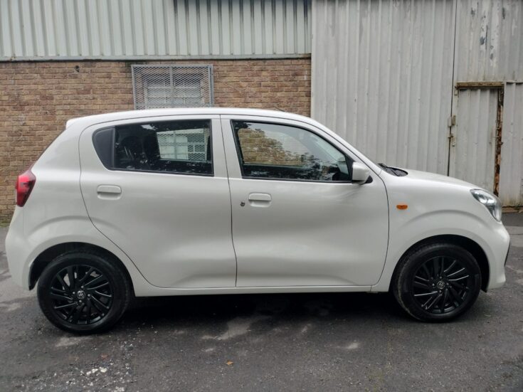 2024 TOYOTA VITZ 1.0 XR AMT – Right Side Photo