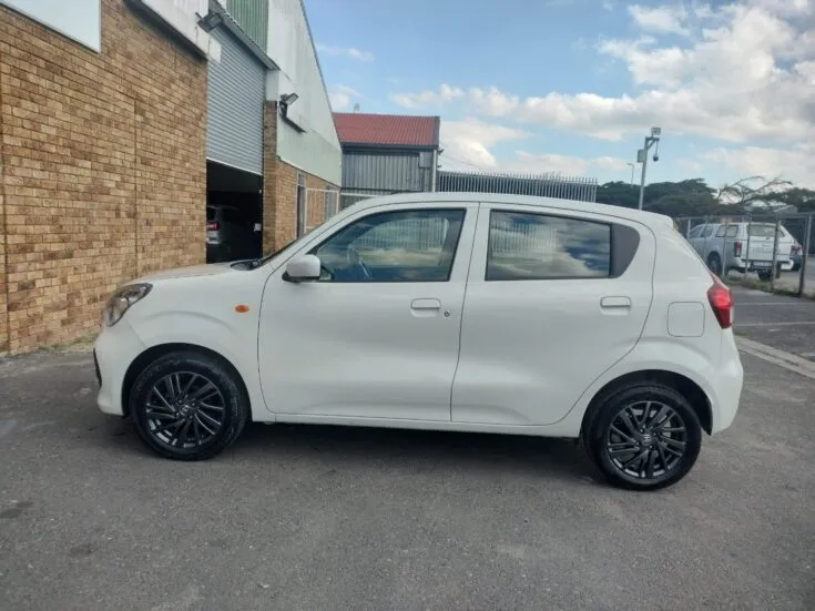 2024 TOYOTA VITZ 1.0 XR AT – Left Side Photo
