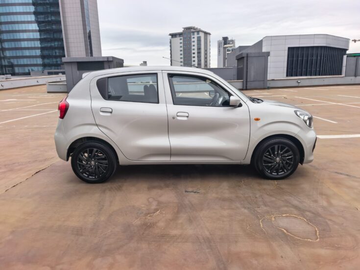 2024 TOYOTA VITZ 1.0 XR MANUAL – Right Side Photo