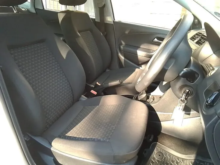 2024 Volkswagen Polo Vivo/1.4 TRENDLINE – Front Seats