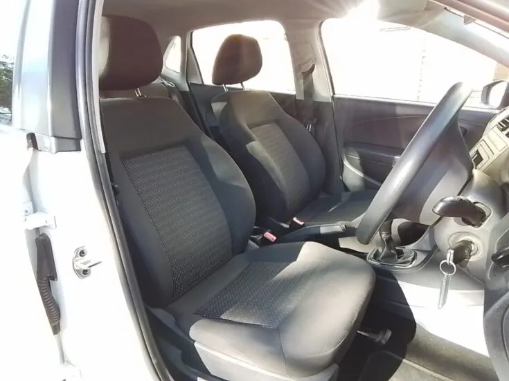 2024 Volkswagen Polo Vivo/1.4 TRENDLINE – Front Seats