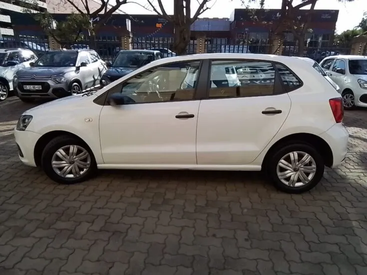 2024 Volkswagen Polo Vivo/1.4 TRENDLINE – Left Side Photo