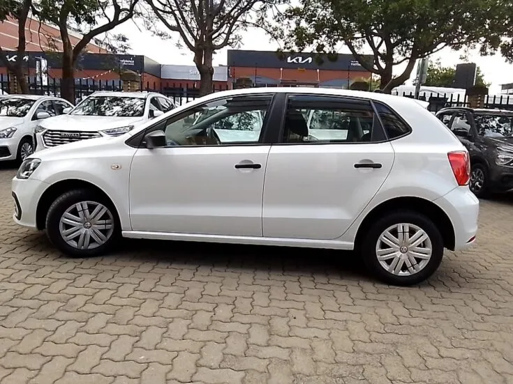 2024 Volkswagen Polo Vivo/1.4 TRENDLINE – Left Side Photo