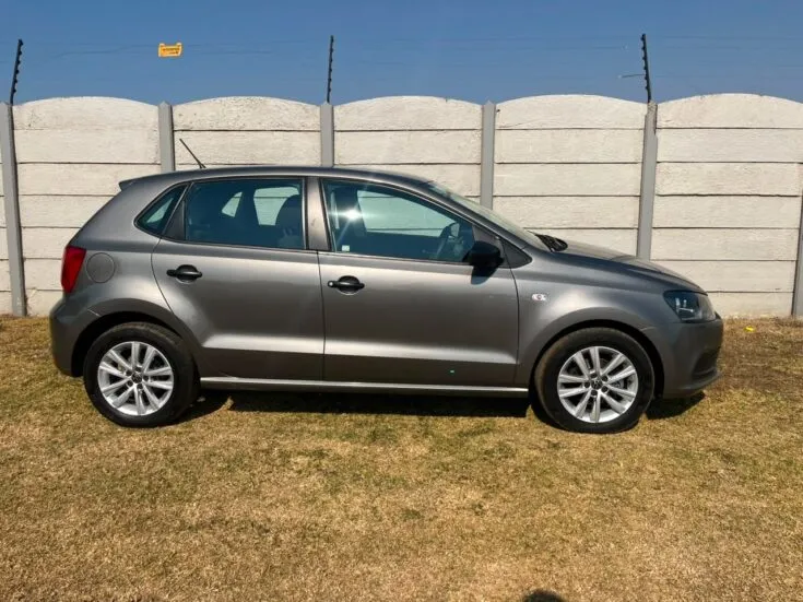 2024 Volkswagen Polo Vivo/1.4 TRENDLINE – Right Side Photo