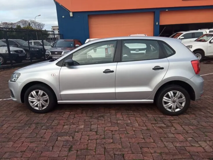 2024 Volkswagen Polo Vivo Hatch/1.4 BASE – Left Side Photo
