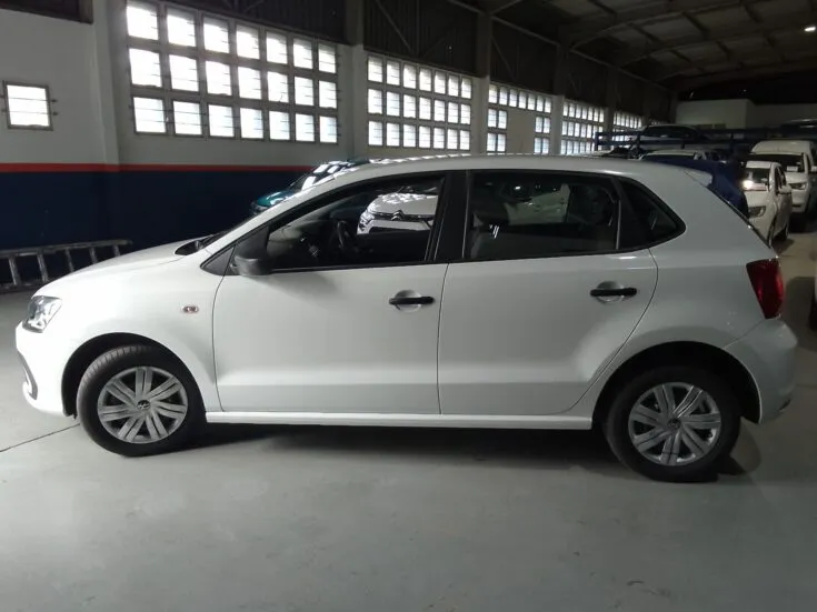 2024 Volkswagen Polo Vivo Hatch/1.4 VIVO LIFE 5MT – Left Side Photo
